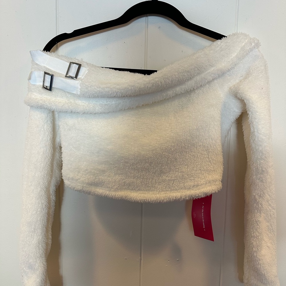 SHEIN White Off-Shoulder Fuzzy Buckle Crop Sweater